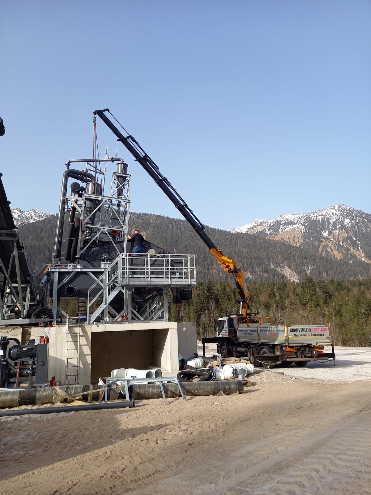 Autokran- und Ladekraneinsatz in Grießen