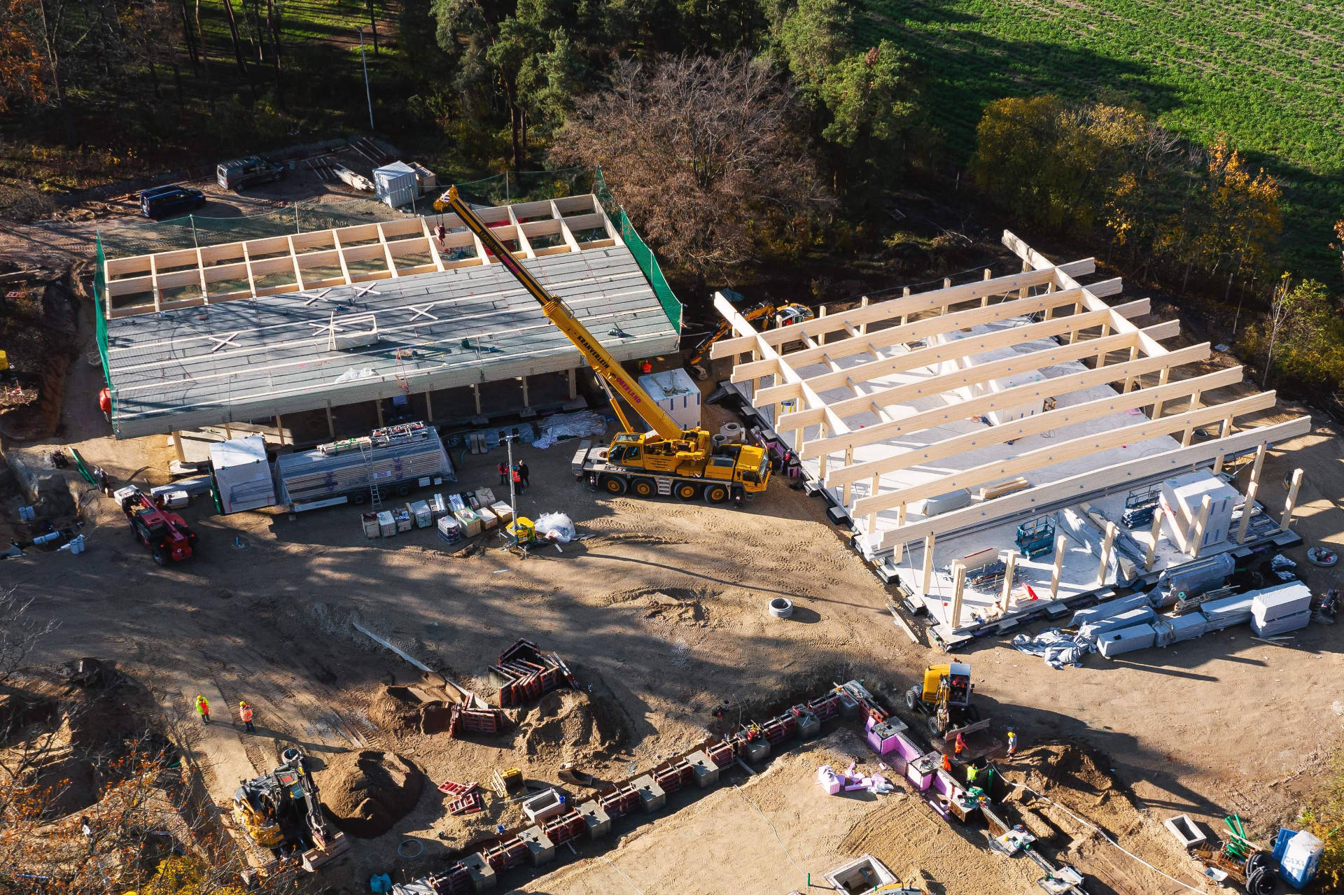 Montage des DFB "Home Ground" in Herzogenaurach