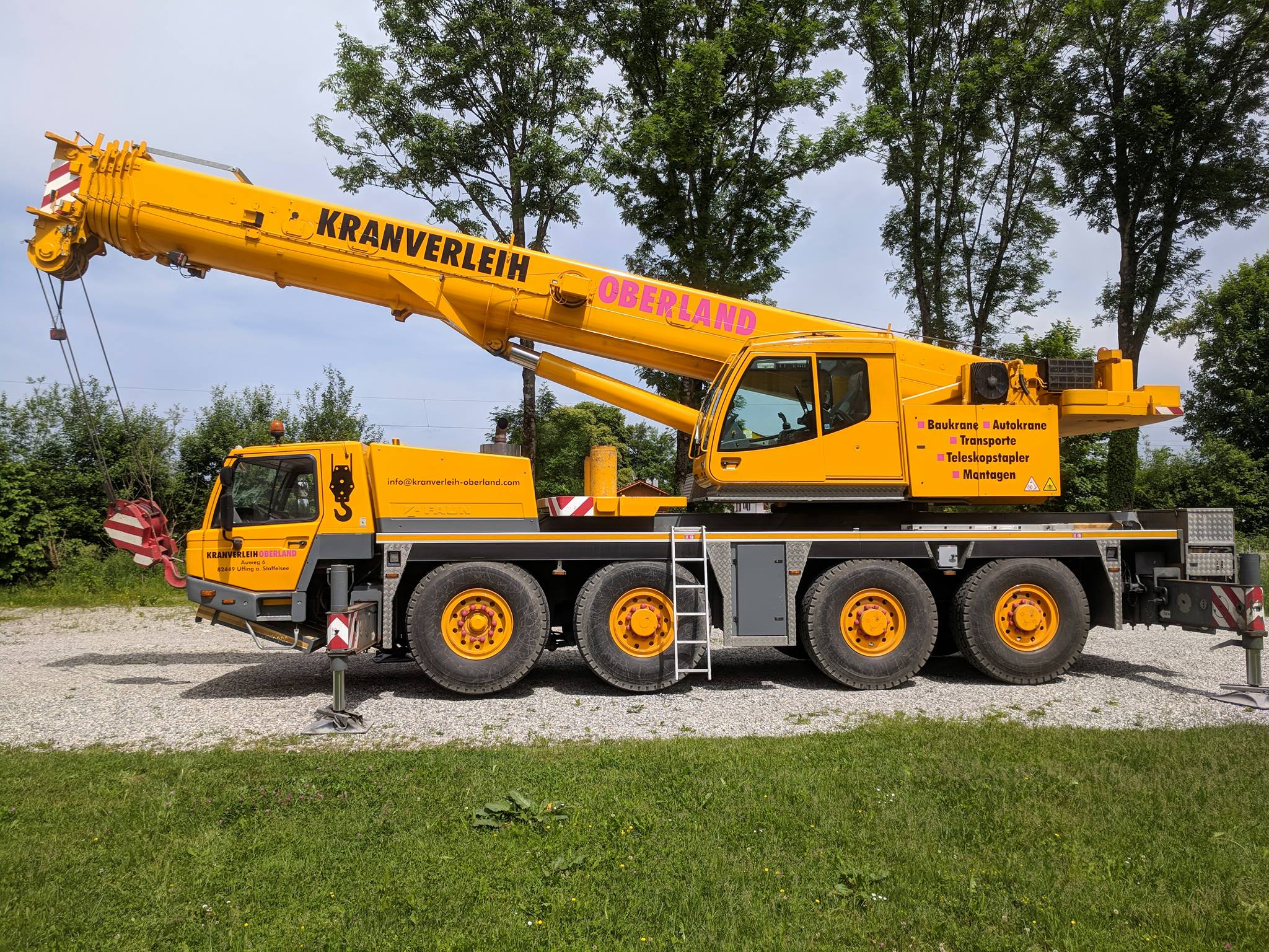 Neuer Autokran im Fuhrpark